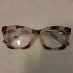 Square Cat-Eye Reading Glasses in Blush Tortoiseshell +1.00